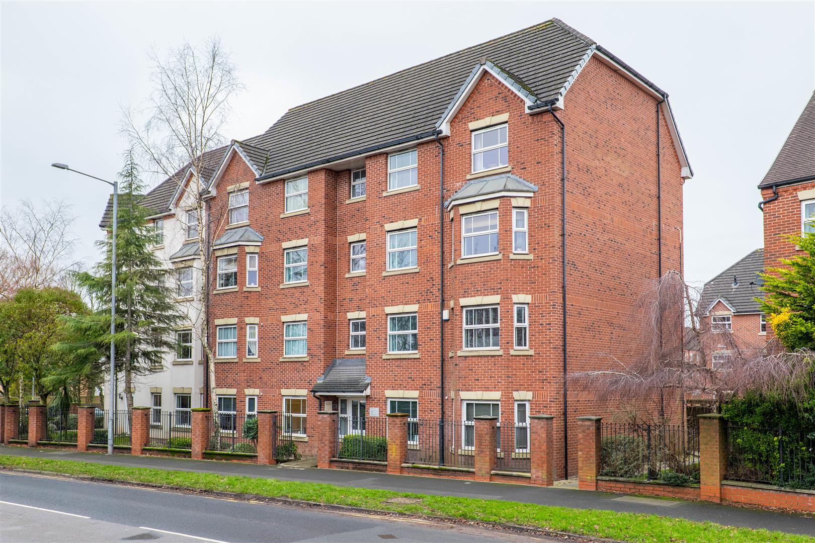 2 bed property in Great Park Drive, Leyland